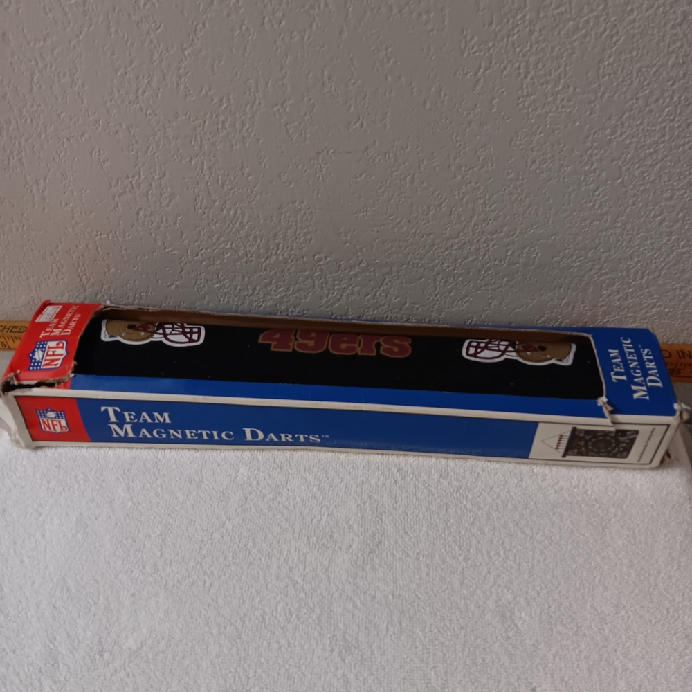 NFL Team Magnetic Darts Set